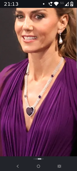 Royal Style & Beauty - Digger premiere