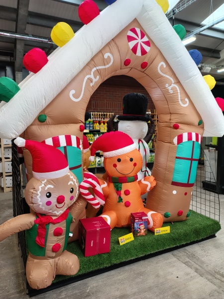 ENORMOUS decorations in the shops! 🔔