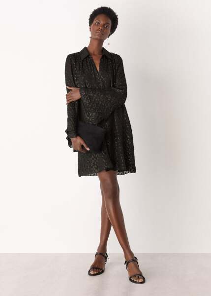 Where all all the knee length dresses?!