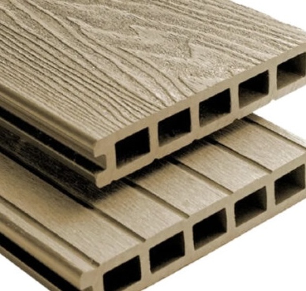 Composite decking discolouration