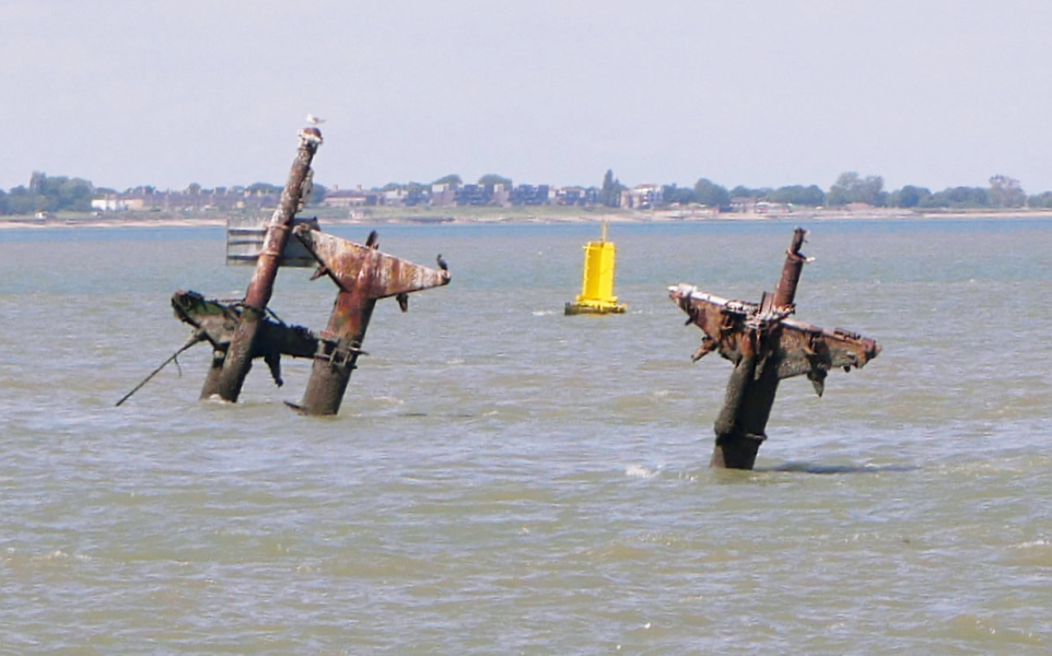 For anyone interested in the removal of the masts from the SS Richard Montgomery in the Thames, it’s happening now!