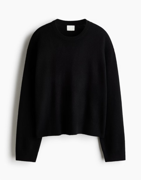 Help me build a casual winter capsule wardrobe!