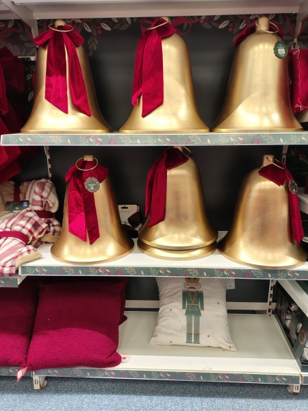 ENORMOUS decorations in the shops! 🔔
