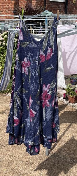 Can anyone find me this dress pls?