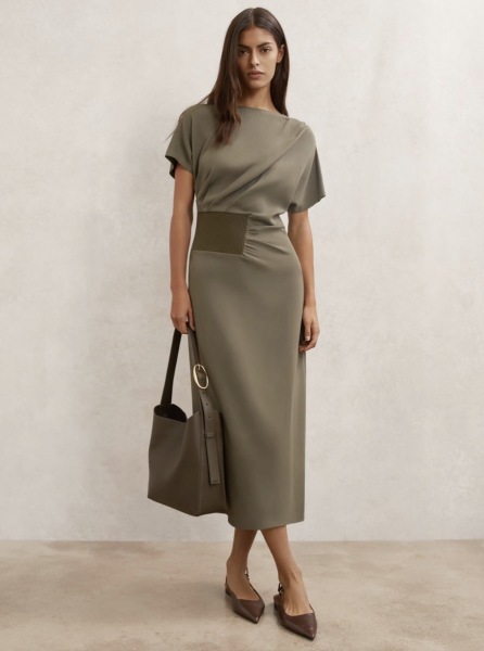 What to wear for a smart lunchtime event at the Royal Automobile Club