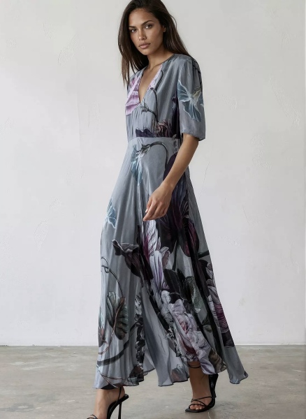 What to wear for a theatre charity gala with no dress code