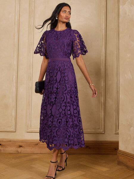 Outfit for smart party at a private members’ club in London