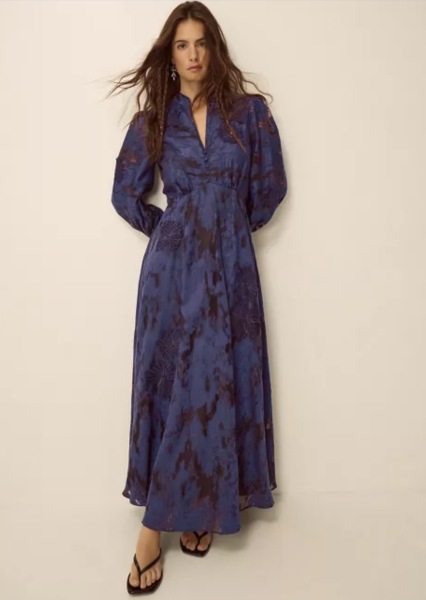 What to wear for a theatre charity gala with no dress code