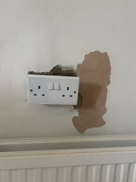 Plug socket woes!