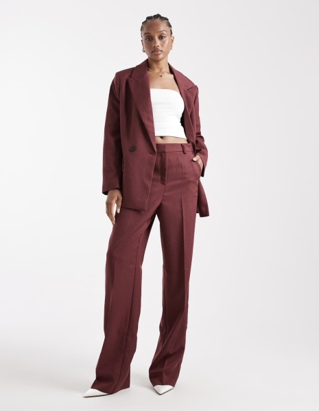 Where can I find a tall trouser suit in colour?