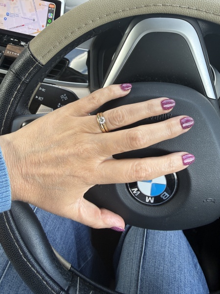 I hate this manicure