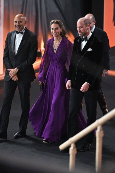 Royal Style & Beauty - Digger premiere