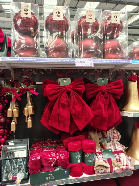 ENORMOUS decorations in the shops! 🔔