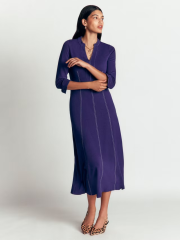 What to wear for a theatre charity gala with no dress code
