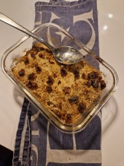 Meal planning, sharing recipes and ideas to make the weekly budget go further.