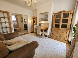 Please critique my house photos for Rightmove?!