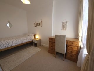 Please critique my house photos for Rightmove?!