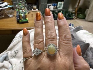 Show us your autumn nails please