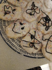 Anyone else bake like a 2 yr old?