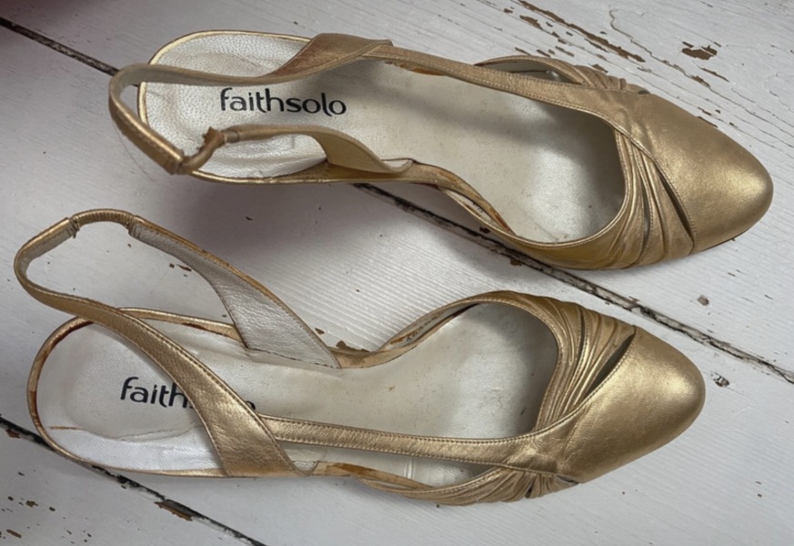 Mother of the Groom: get me to the finish line!