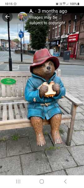 What little things make you smile when you see them out and about?