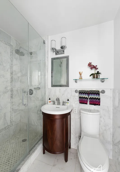 Would you buy a flat with no bathtub?