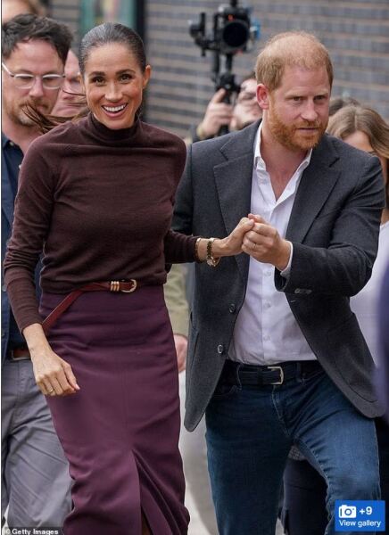 Royal Style 👑 Evenings drawing in, more bling?