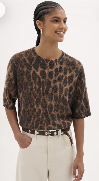 Style these trousers please