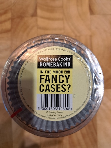 To think an apply turnover is not a bun?