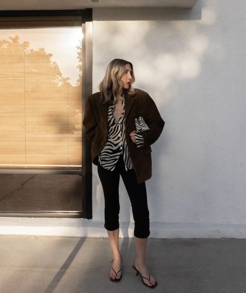 What do you think of these semi sheer capris ?