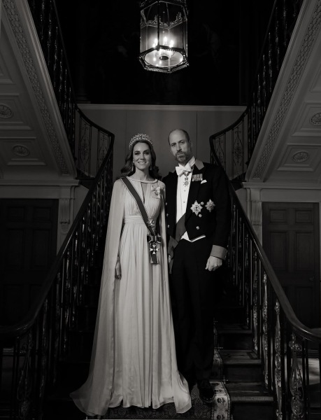 Royal Style 👑 Evenings drawing in, more bling?