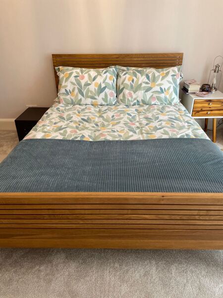 Just walnut/nutmeg white
