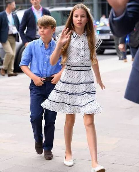 Where to buy dress for teenager