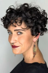 Short permed hair
