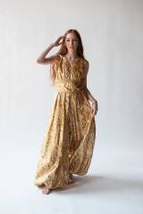 Hunting for black/gold jumpsuit