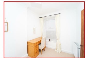 Not happy with estate agent photos!!