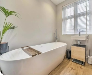 Adding an over bath shower to a double ended freestanding bath